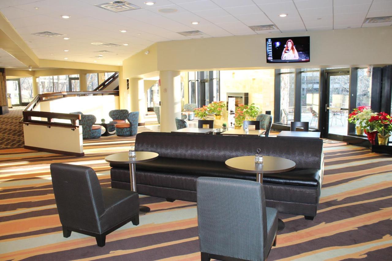 ฮอลิเดย์ อินน์ เอ็กซ์เพรส พรินซ์ตัน เซาท์อีสต์ Plainsboro ภายนอก รูปภาพ