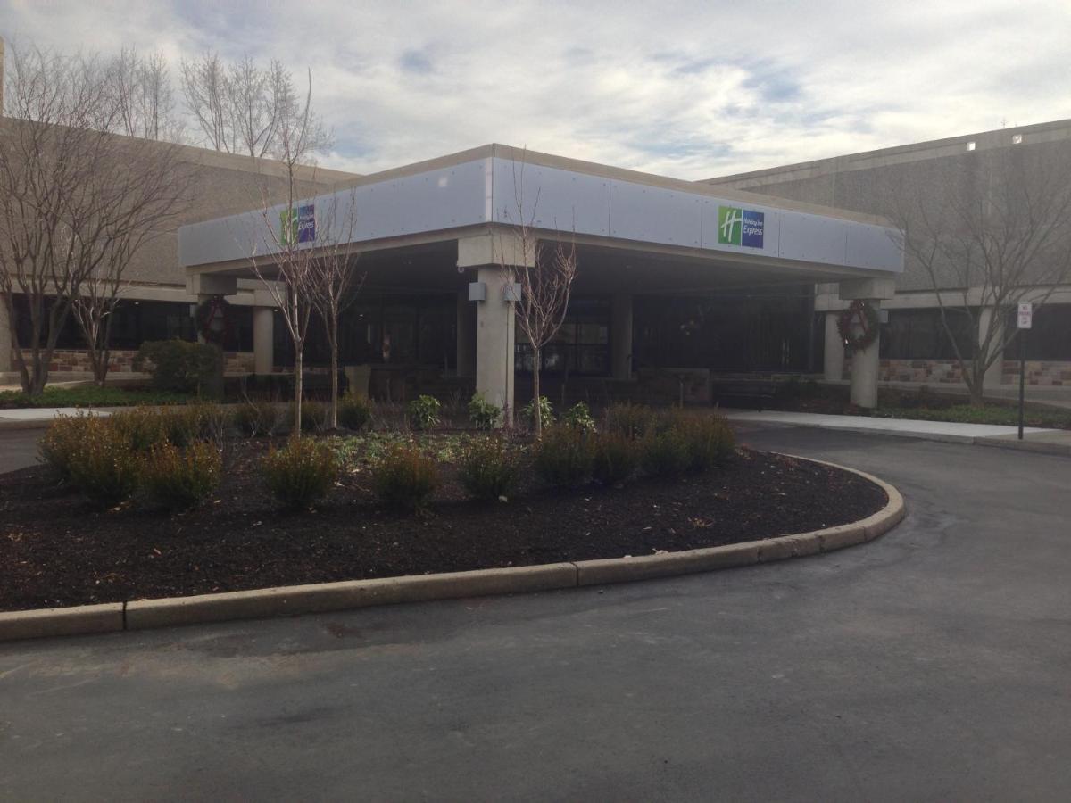 ฮอลิเดย์ อินน์ เอ็กซ์เพรส พรินซ์ตัน เซาท์อีสต์ Plainsboro ภายนอก รูปภาพ