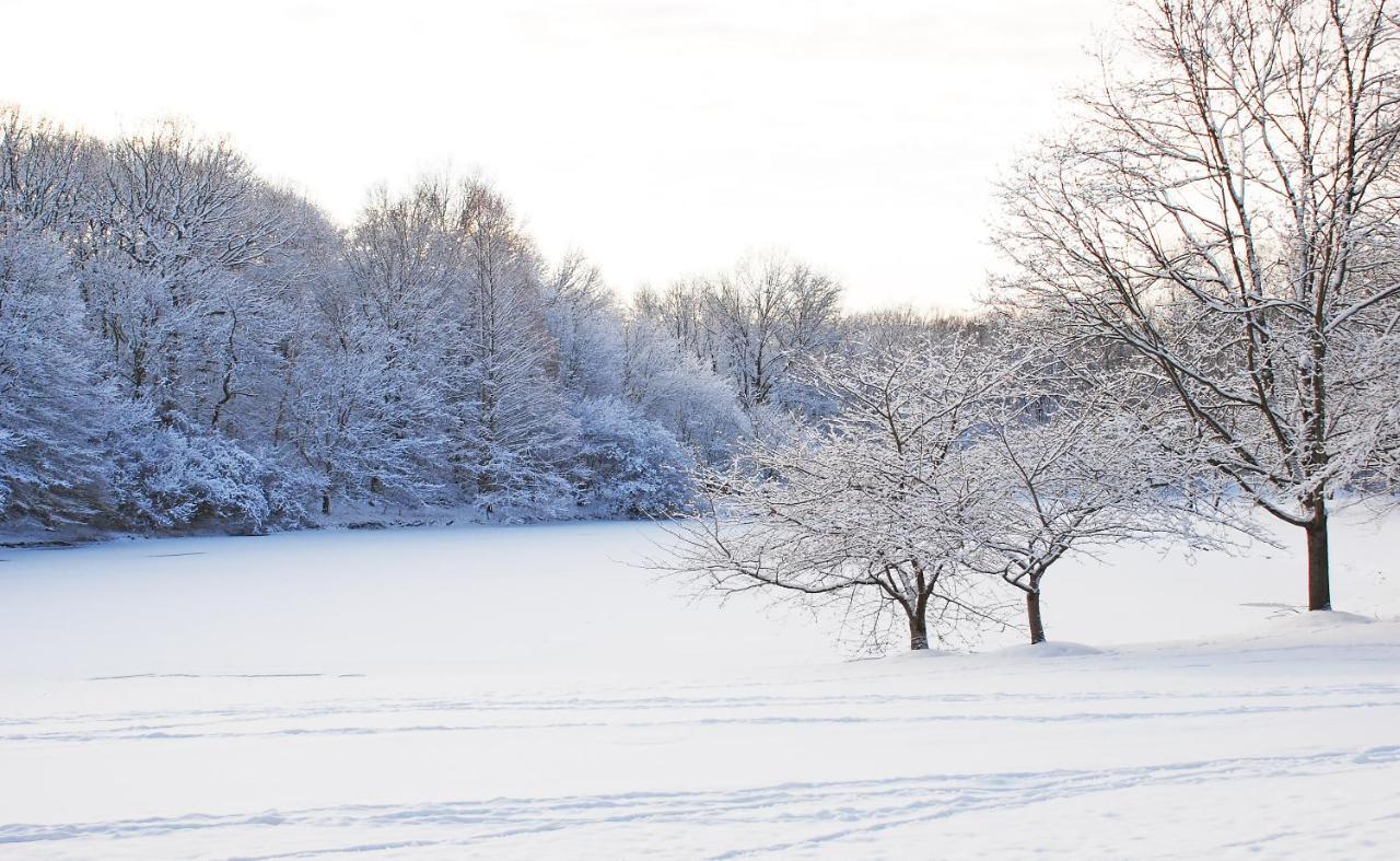 ฮอลิเดย์ อินน์ เอ็กซ์เพรส พรินซ์ตัน เซาท์อีสต์ Plainsboro ภายนอก รูปภาพ