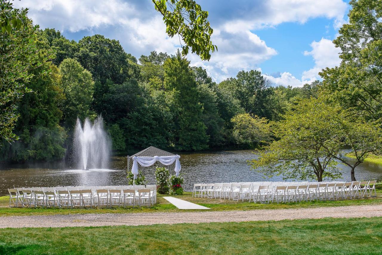 ฮอลิเดย์ อินน์ เอ็กซ์เพรส พรินซ์ตัน เซาท์อีสต์ Plainsboro ภายนอก รูปภาพ