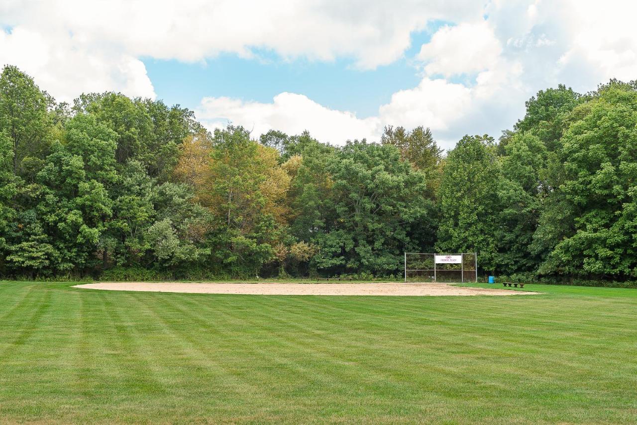ฮอลิเดย์ อินน์ เอ็กซ์เพรส พรินซ์ตัน เซาท์อีสต์ Plainsboro ภายนอก รูปภาพ